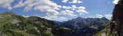 63 Scendendo sul sent. 101 con bel panorama